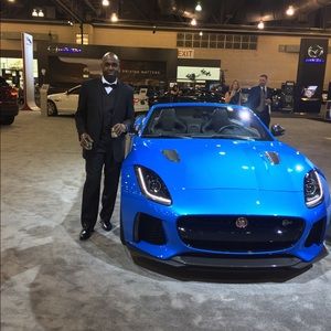 Meet your Posher, Marc